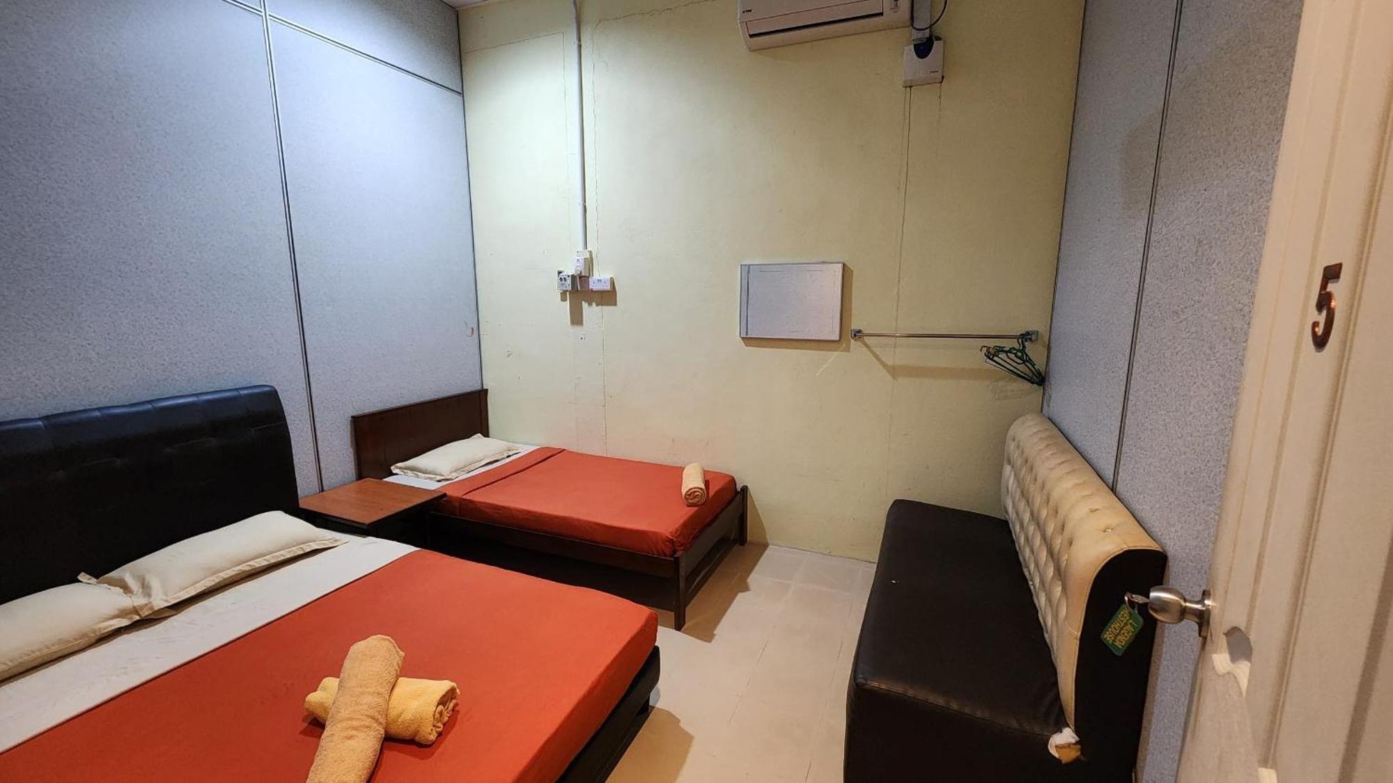 Lagenda Resthouse Cenang Beach Pantai Cenang  Kültér fotó