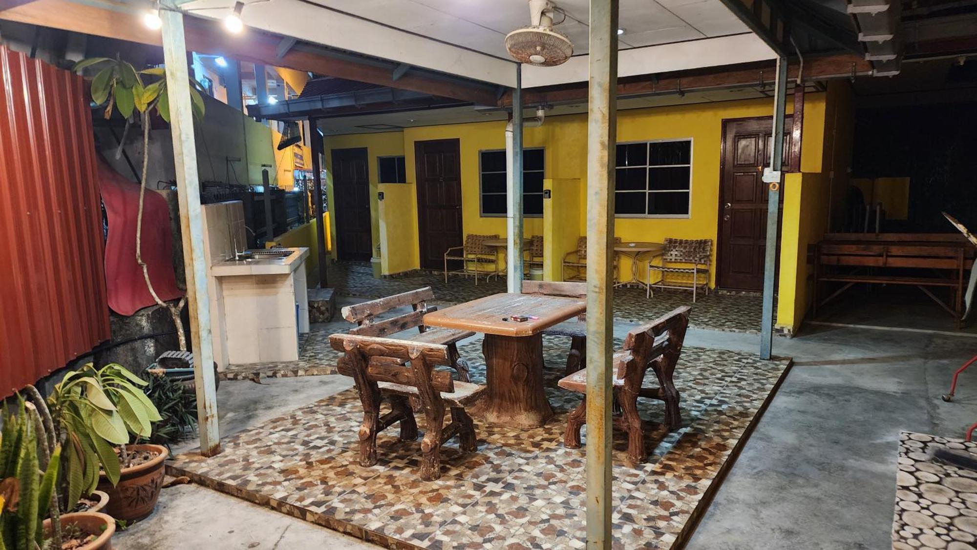 Lagenda Resthouse Cenang Beach Pantai Cenang  Kültér fotó